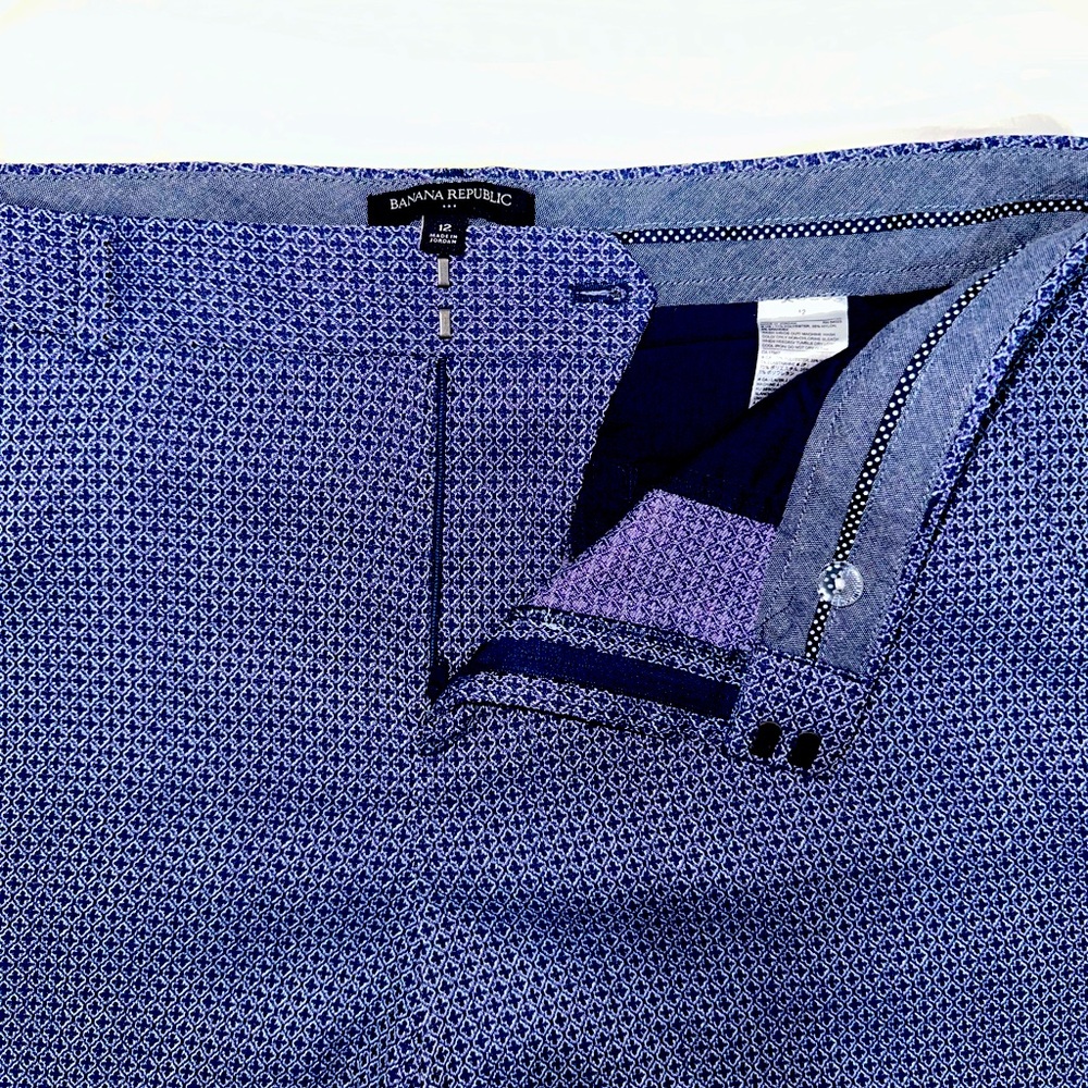 Banana Republic Blue Summer Print Short